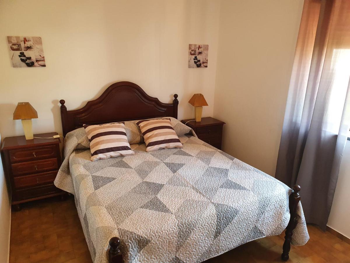 Hospedaria Firmino Bernardino Odeceixe Bagian luar foto