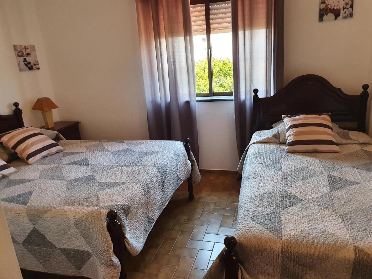 Hospedaria Firmino Bernardino Odeceixe Bagian luar foto