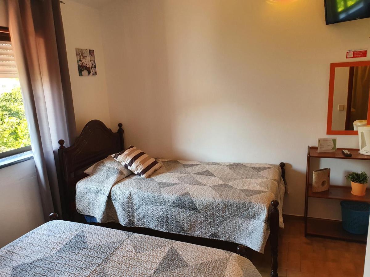 Hospedaria Firmino Bernardino Odeceixe Bagian luar foto